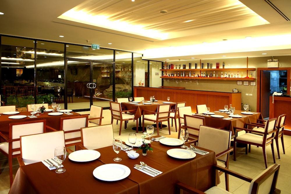 Alpine Golf Resort Chiang Mai Ban Huai Sai Nua Extérieur photo