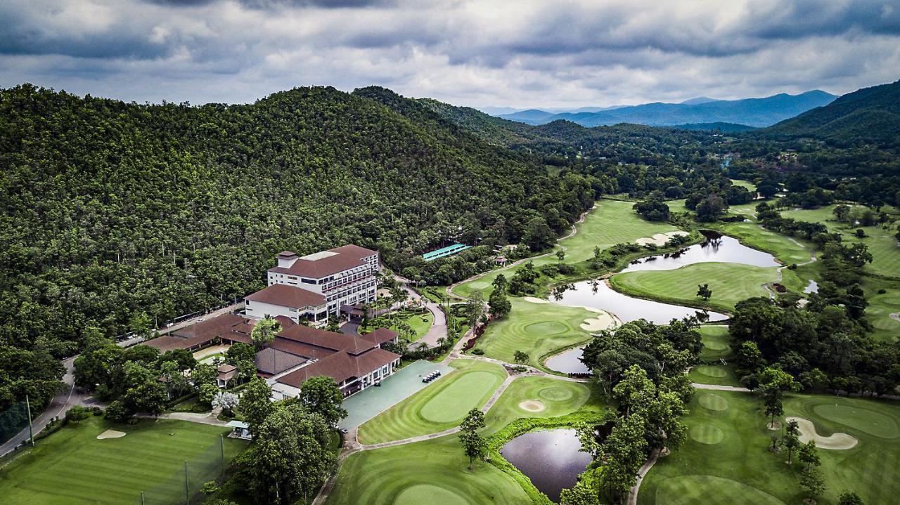 Alpine Golf Resort Chiang Mai Ban Huai Sai Nua Extérieur photo