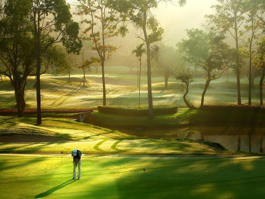 Alpine Golf Resort Chiang Mai Ban Huai Sai Nua Extérieur photo